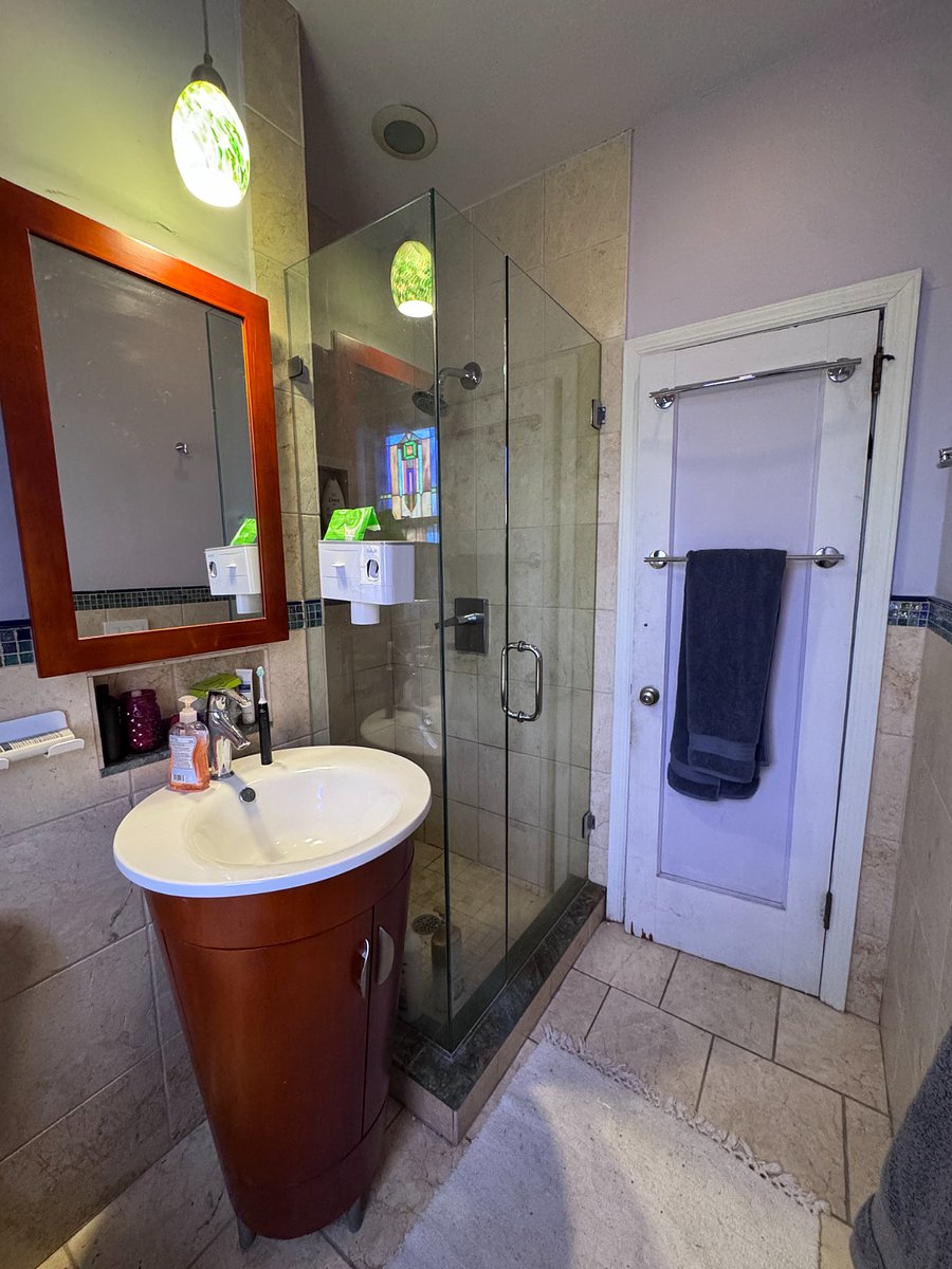 Bathroom #2