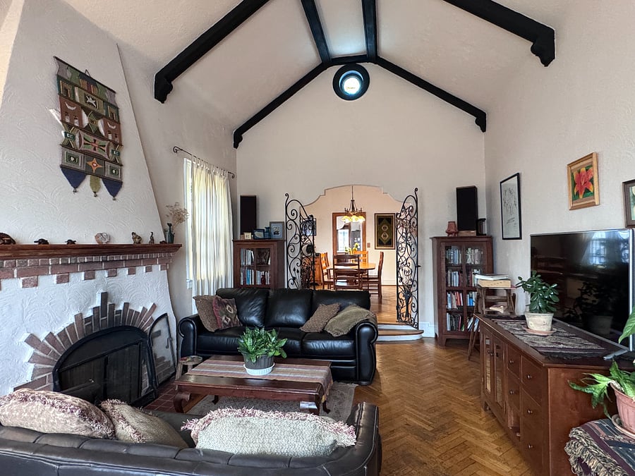 Living Room toward dining room