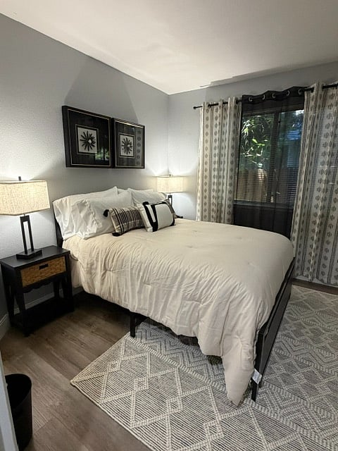 Furnished Finder property 990366_1 photo 13