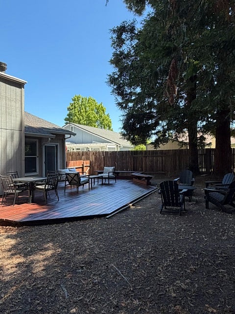 Two outdoor seating areas offer space to gatheror spread out and enjoy a little quiet.
