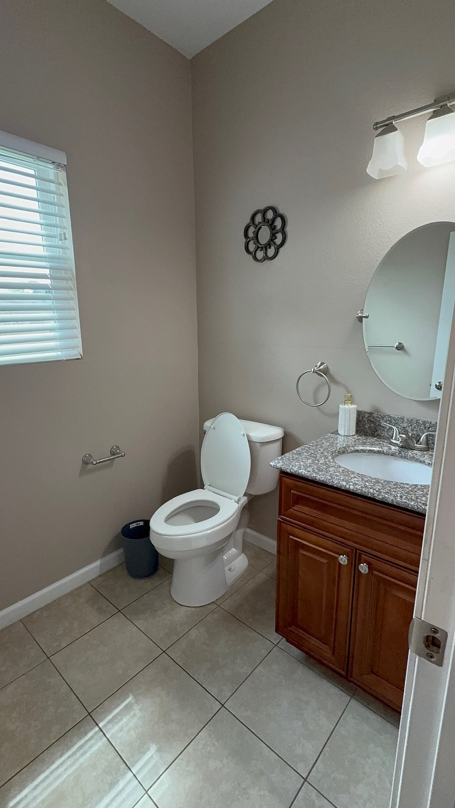 Furnished Finder property 990390_1 photo 7
