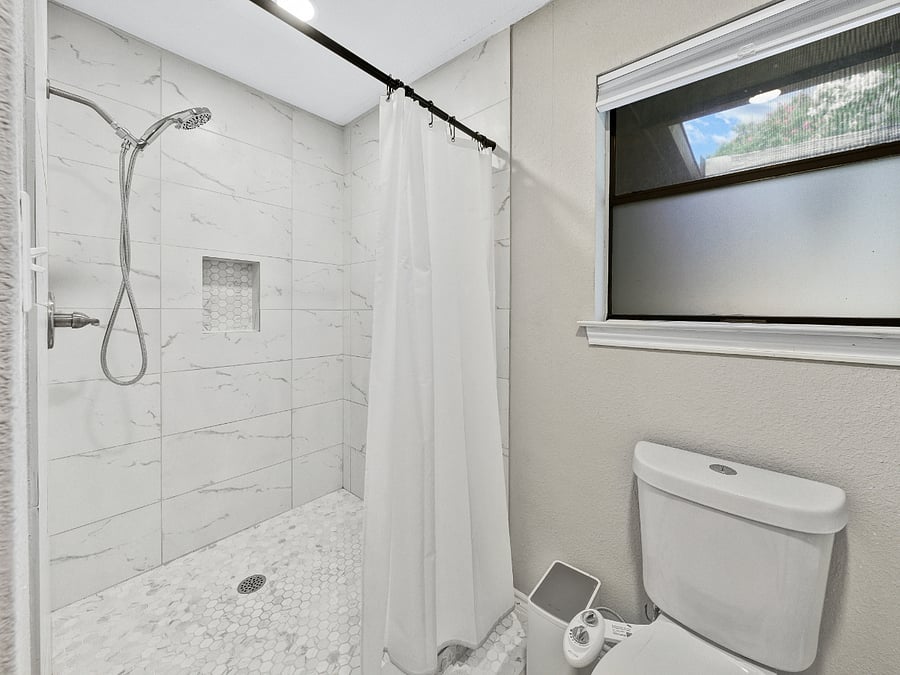 Furnished Finder property 990431_1 photo 12