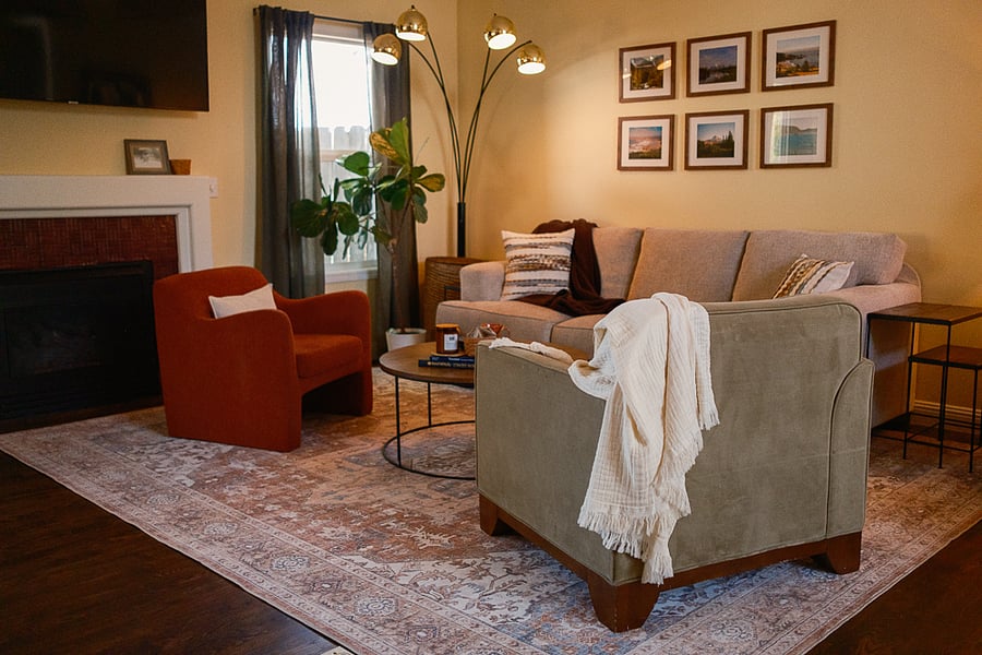 Living space with fireplace