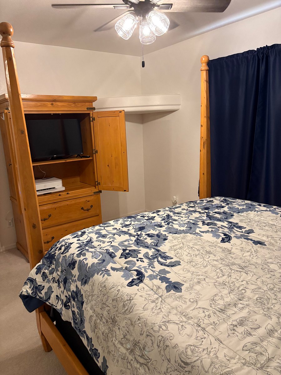 Guest bedroom 2