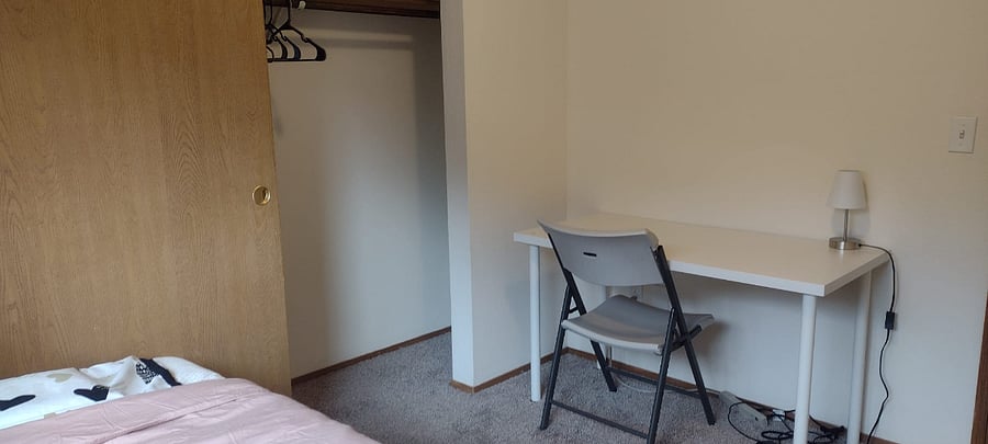 Room 1 (twin size bed)