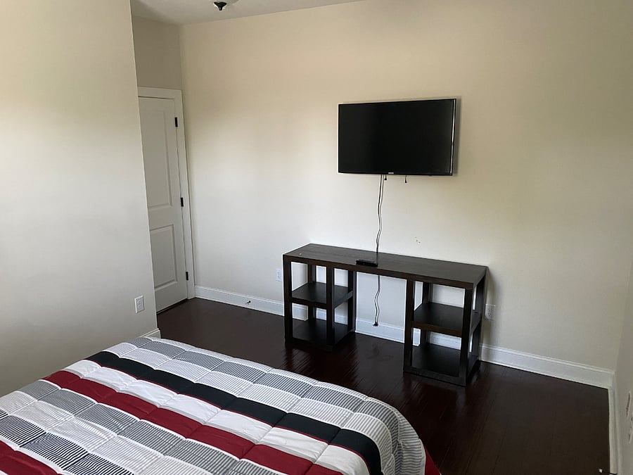 Furnished Finder property 990652_1 photo 2