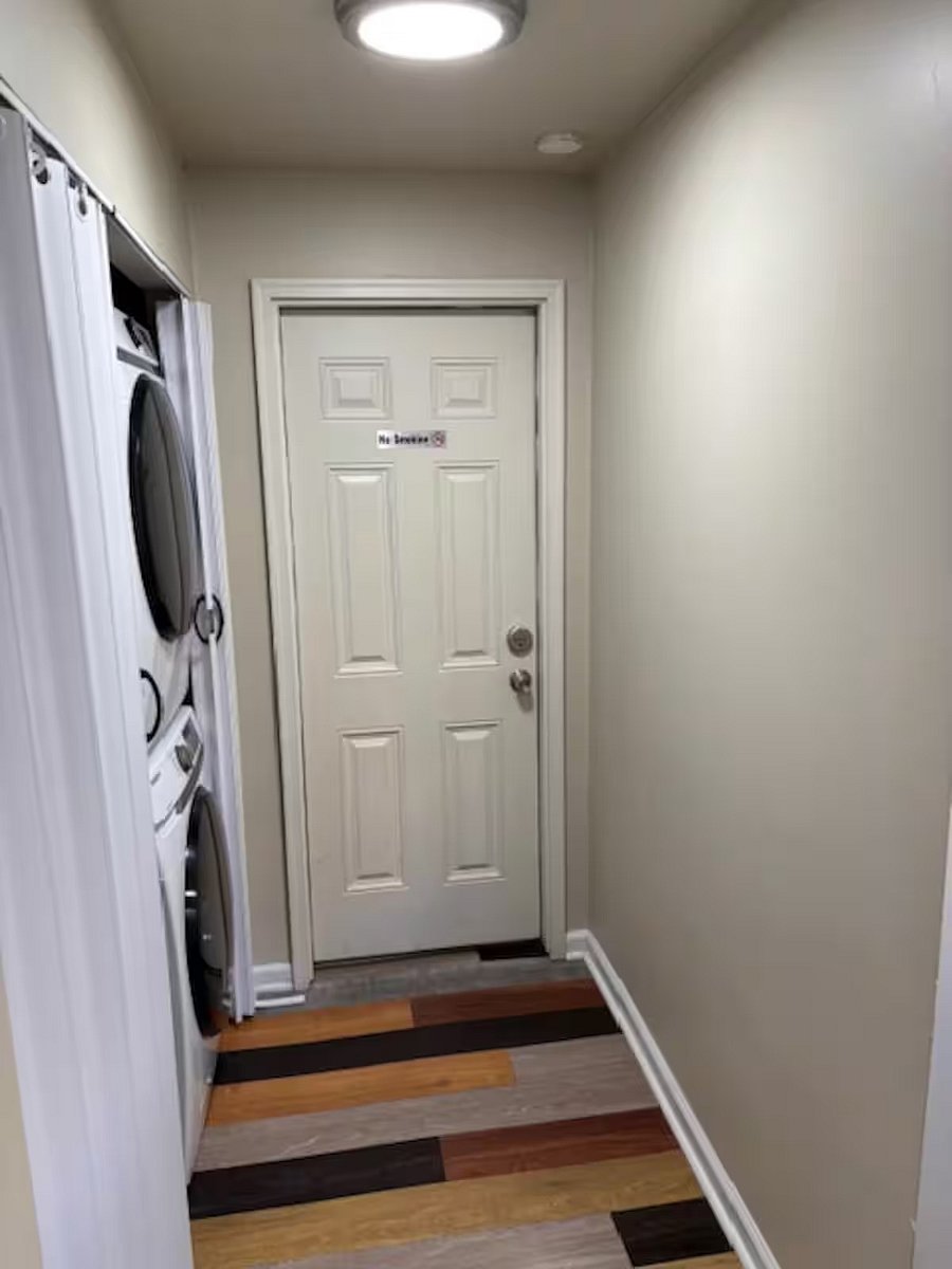 Furnished Finder property 990655_2 photo 16