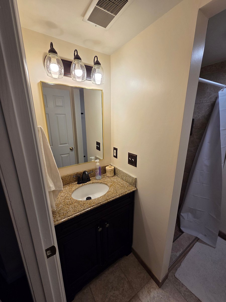 Furnished Finder property 990656_1 photo 7