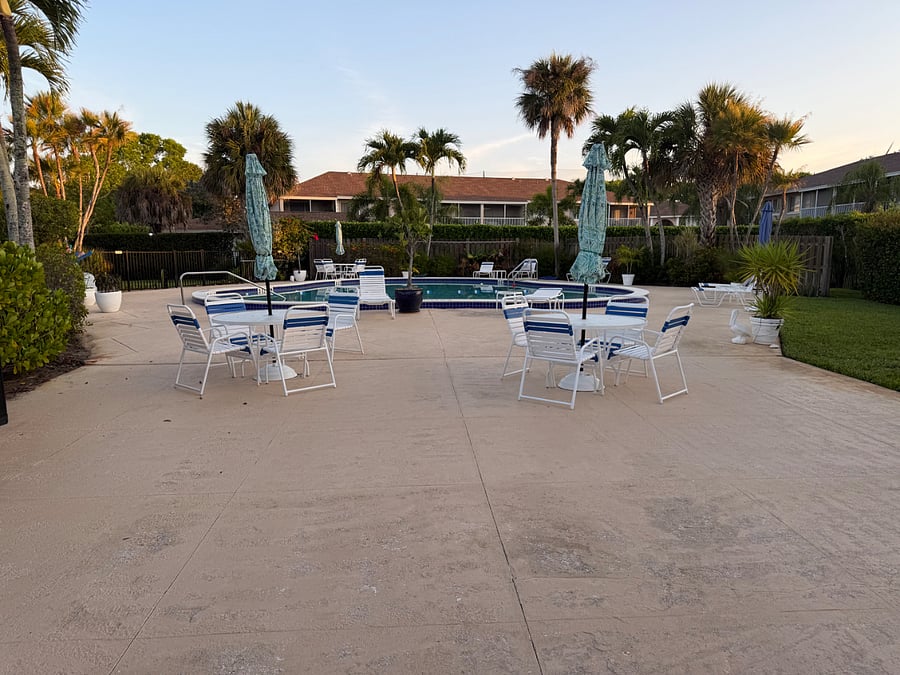 Pool grounds