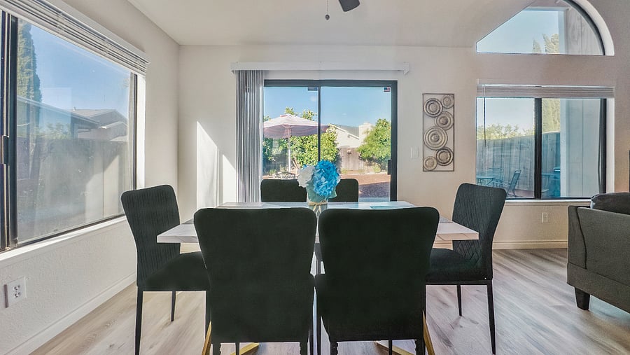 Dining table with 6 chairs