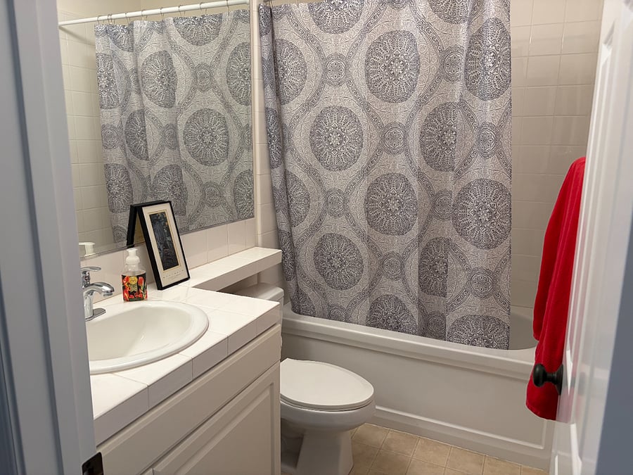 Bedroom 2 Bath