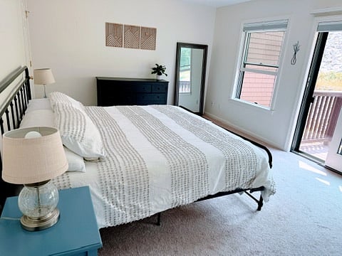 Bedroom 1 - 3rd floor