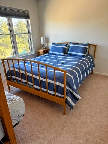 Bedroom 2 - 3rd floor