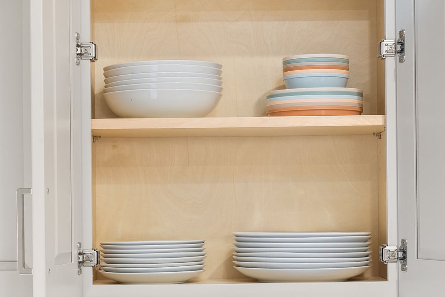 Fully furnished with cookware, dishes, and glassware