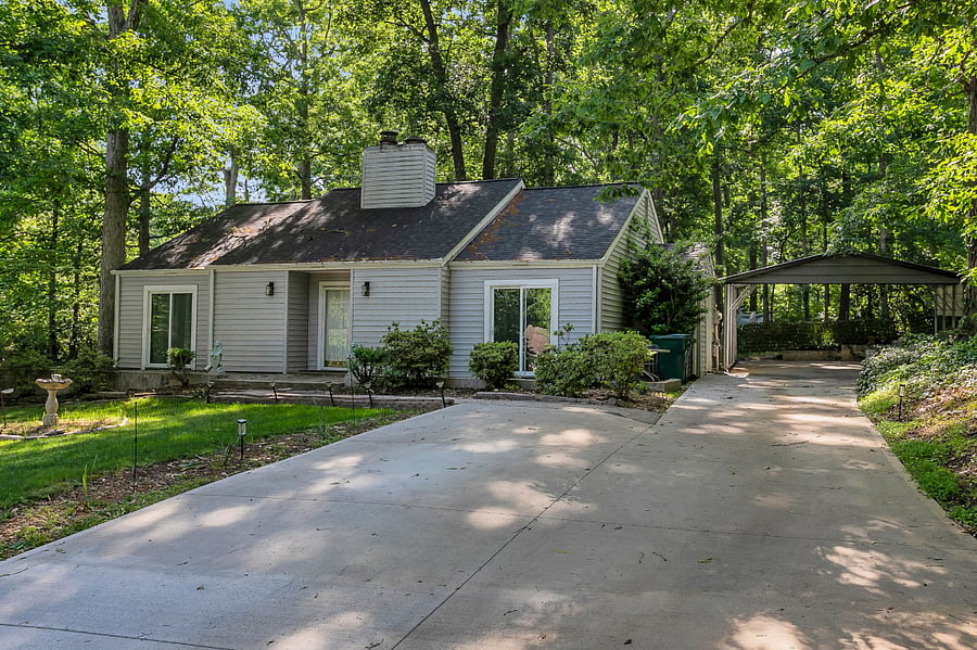 Dual driveway with Carport and EV charger
