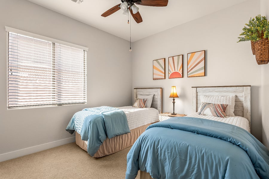 Spacious Twin Retreat with two twin XL beds