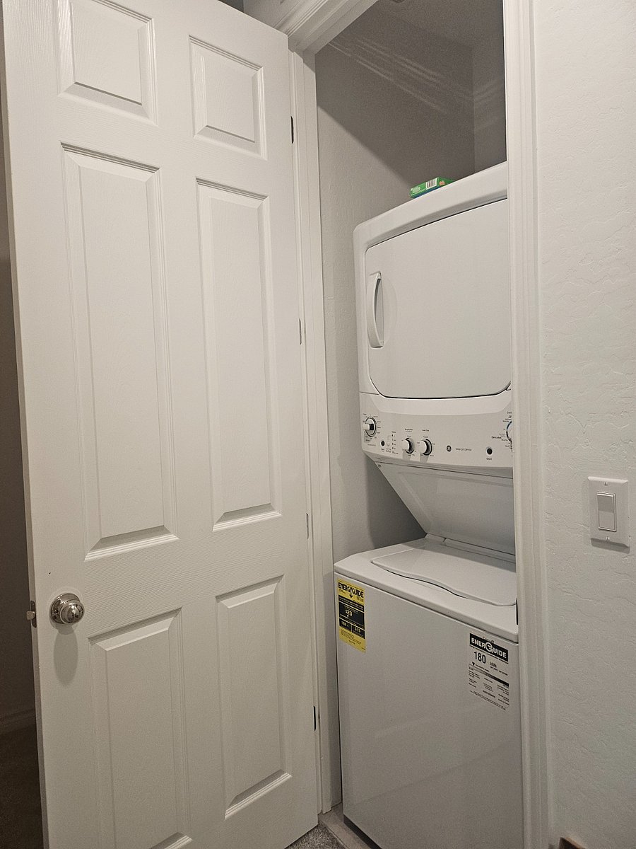 2nd floor laundry