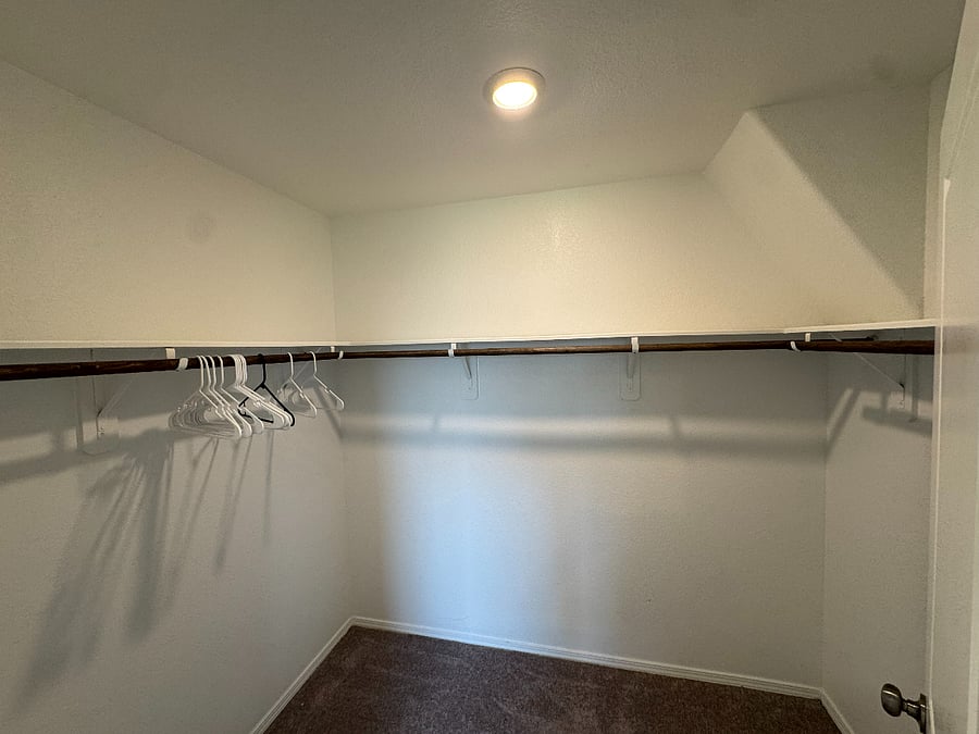 Furnished Finder property 990890_1 photo 9
