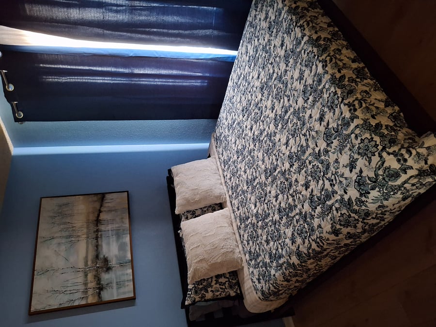 Unit 2 bedroom