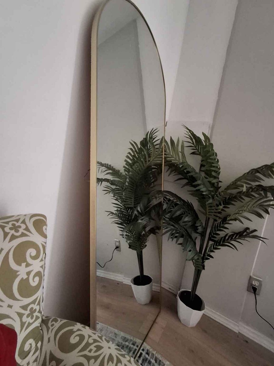 Unit 1 living room