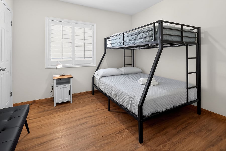 Full and twin size bunk beds