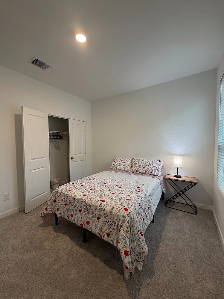 Furnished Finder property 991152_1 photo 8