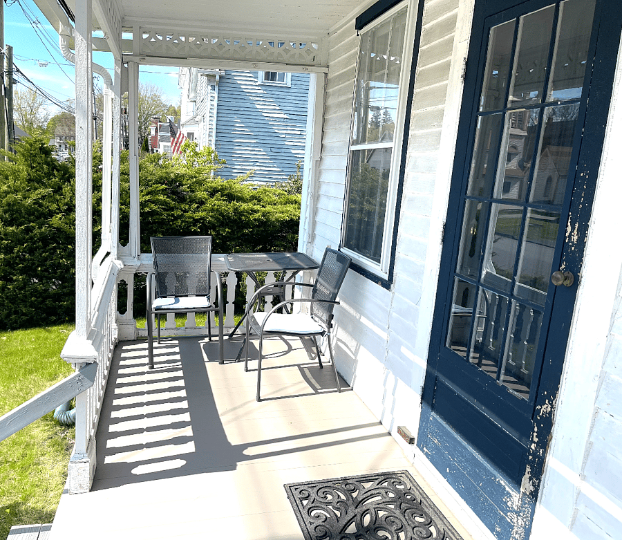 Private front porch.