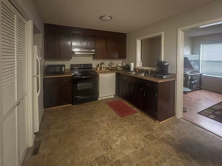 Furnished Finder property 991191_1 photo 6