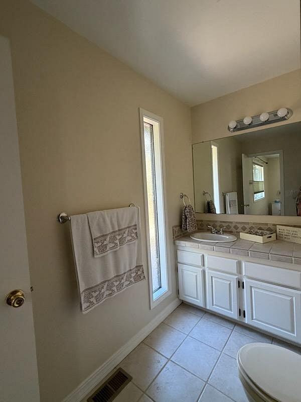Furnished Finder property 991196_1 photo 9