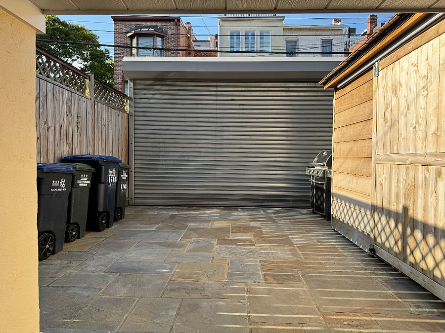 Private gated courtyard (parking can be negotiated separately)