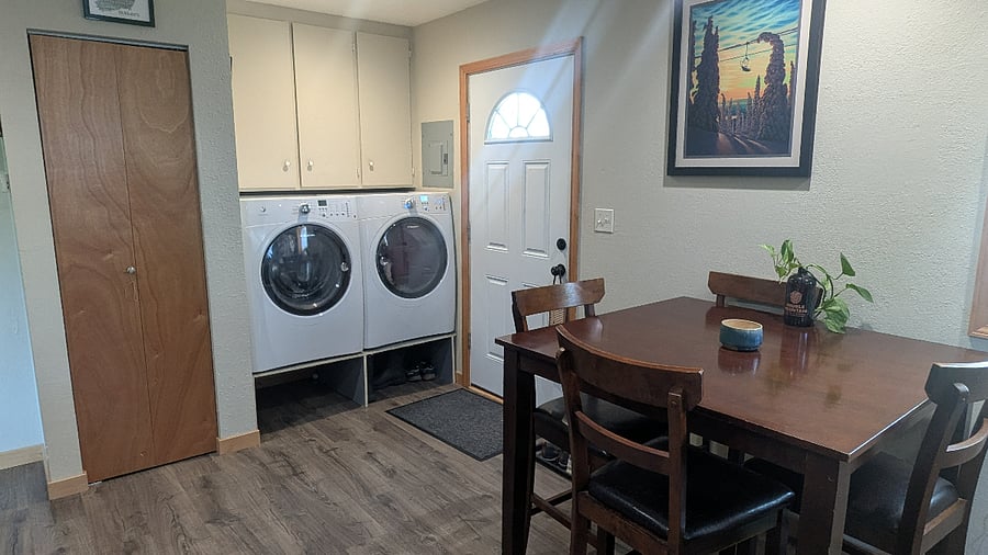 Kitchen area
