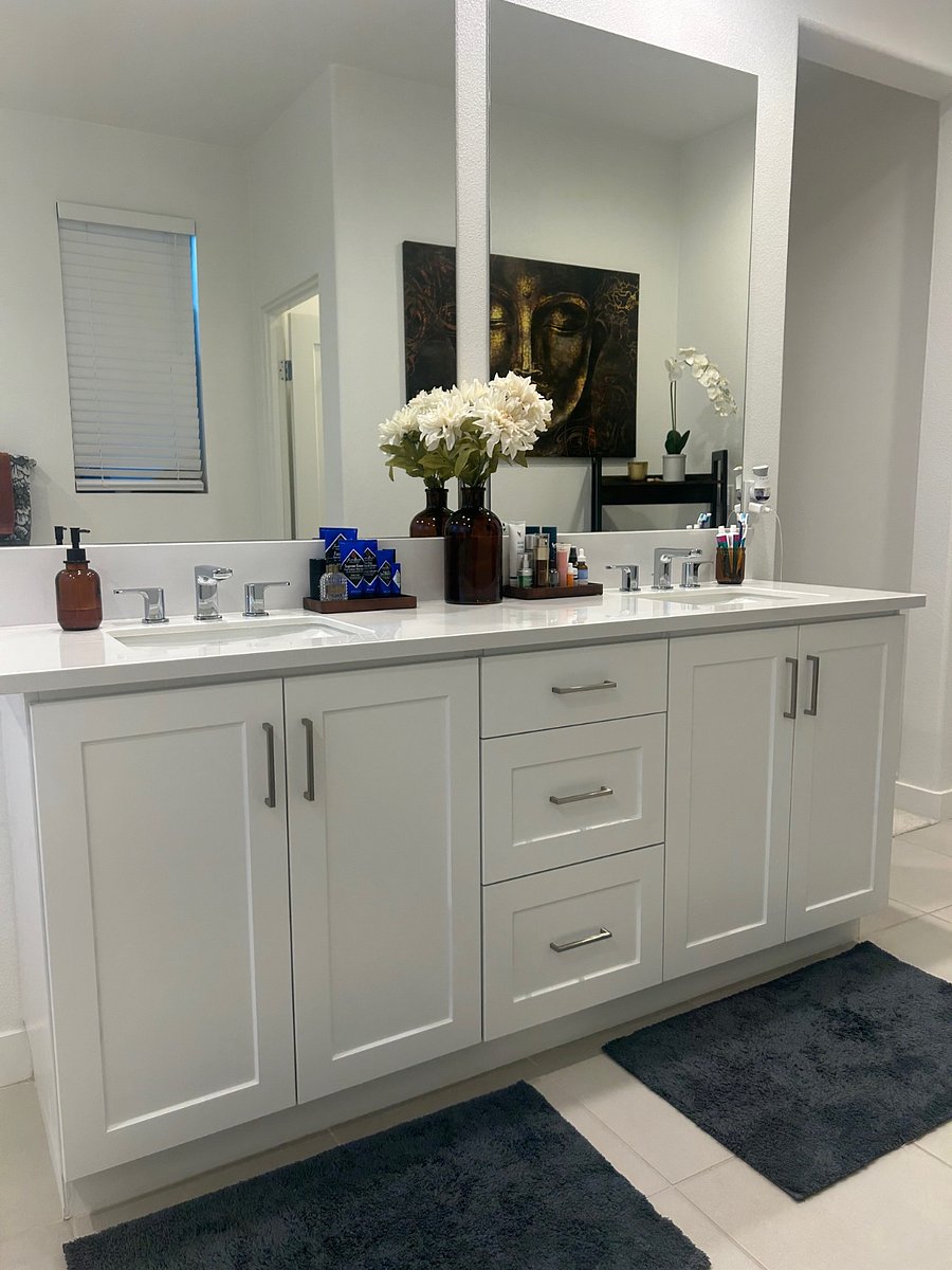 Master  Bathroom 