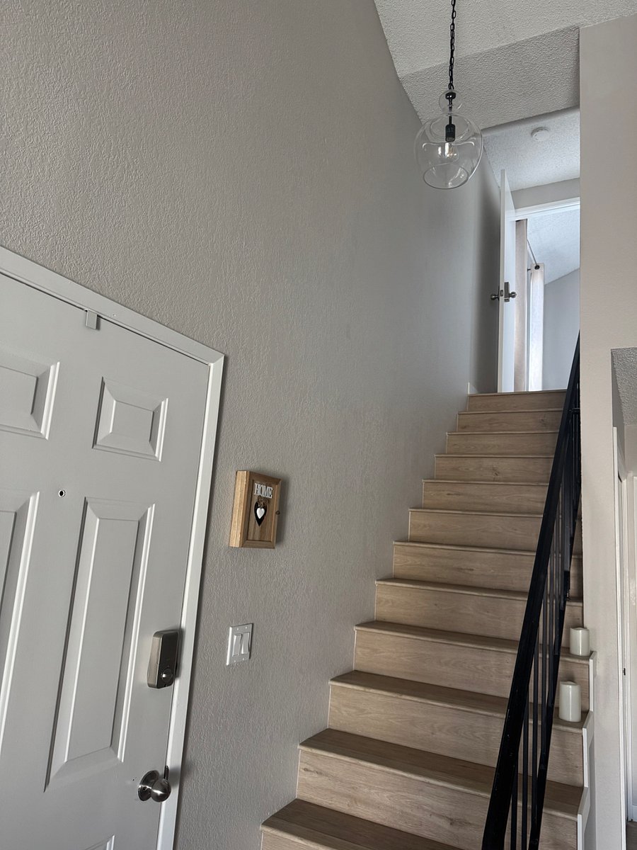 The stairs that get to the master suite