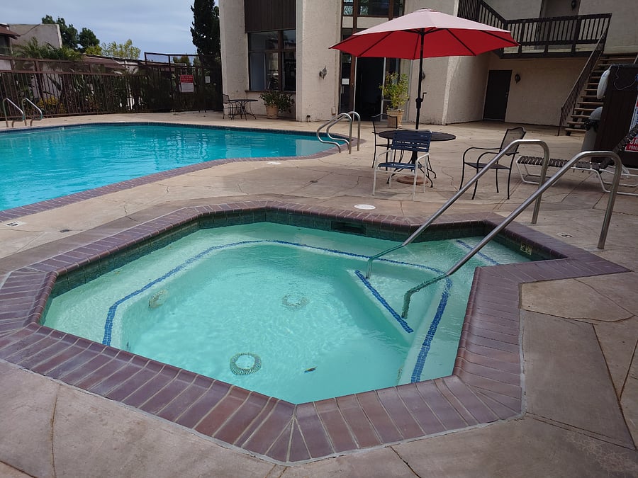 Hot tub and pool 2.