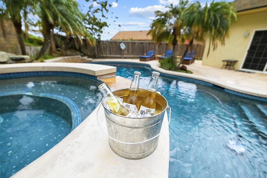 Pool | Hot Tub | Beverage Bucket & Poolside Ledge