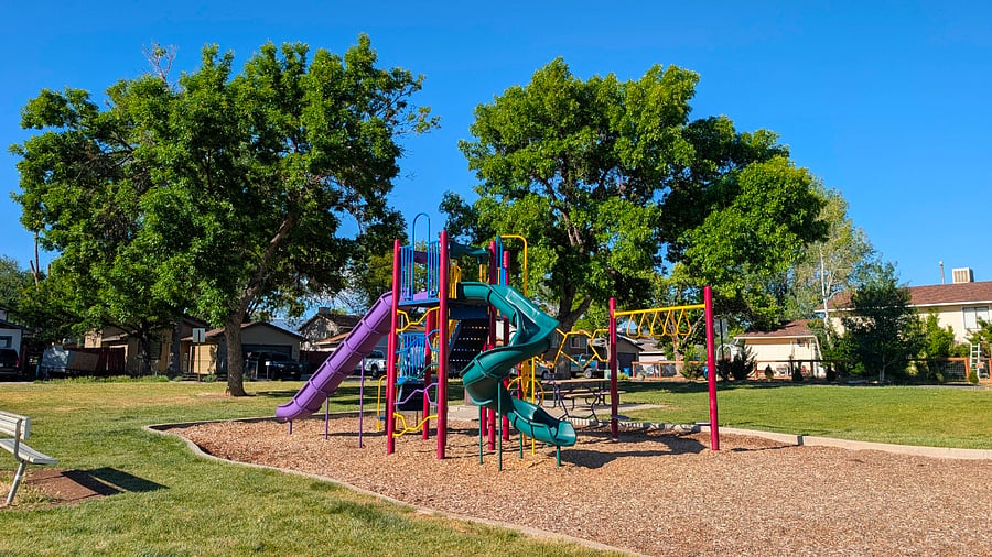 Family-friendly park 200 feet from the front door! 