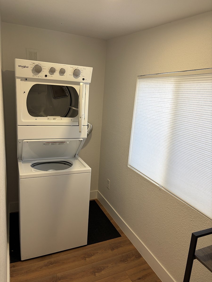 Washer dryer, above the basement apartment - next to the mudroom