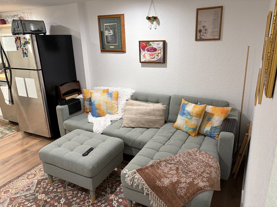 Cozy living area 