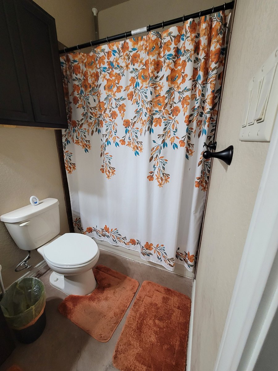 Full size tub