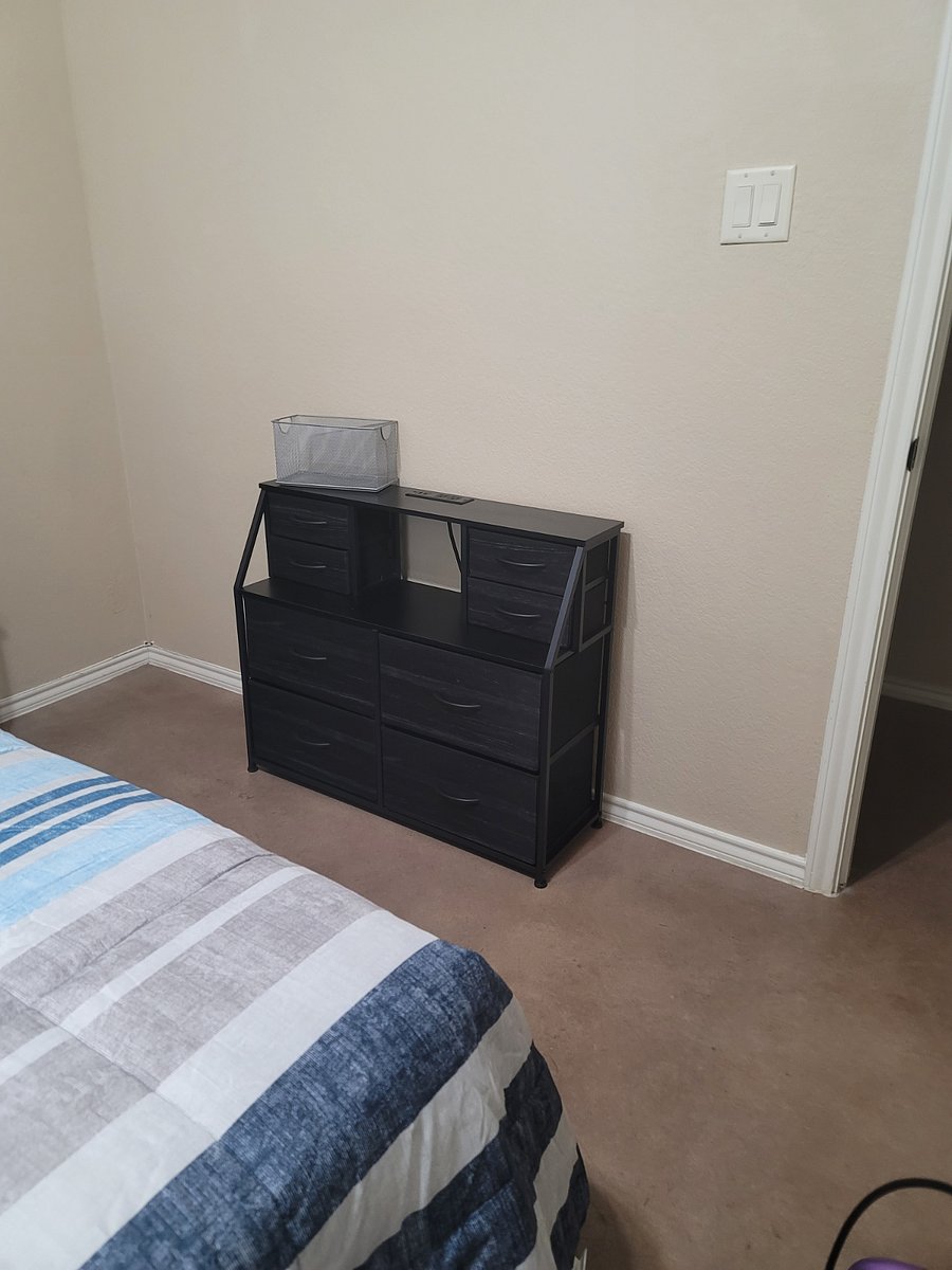 Additional storage with charging capability 