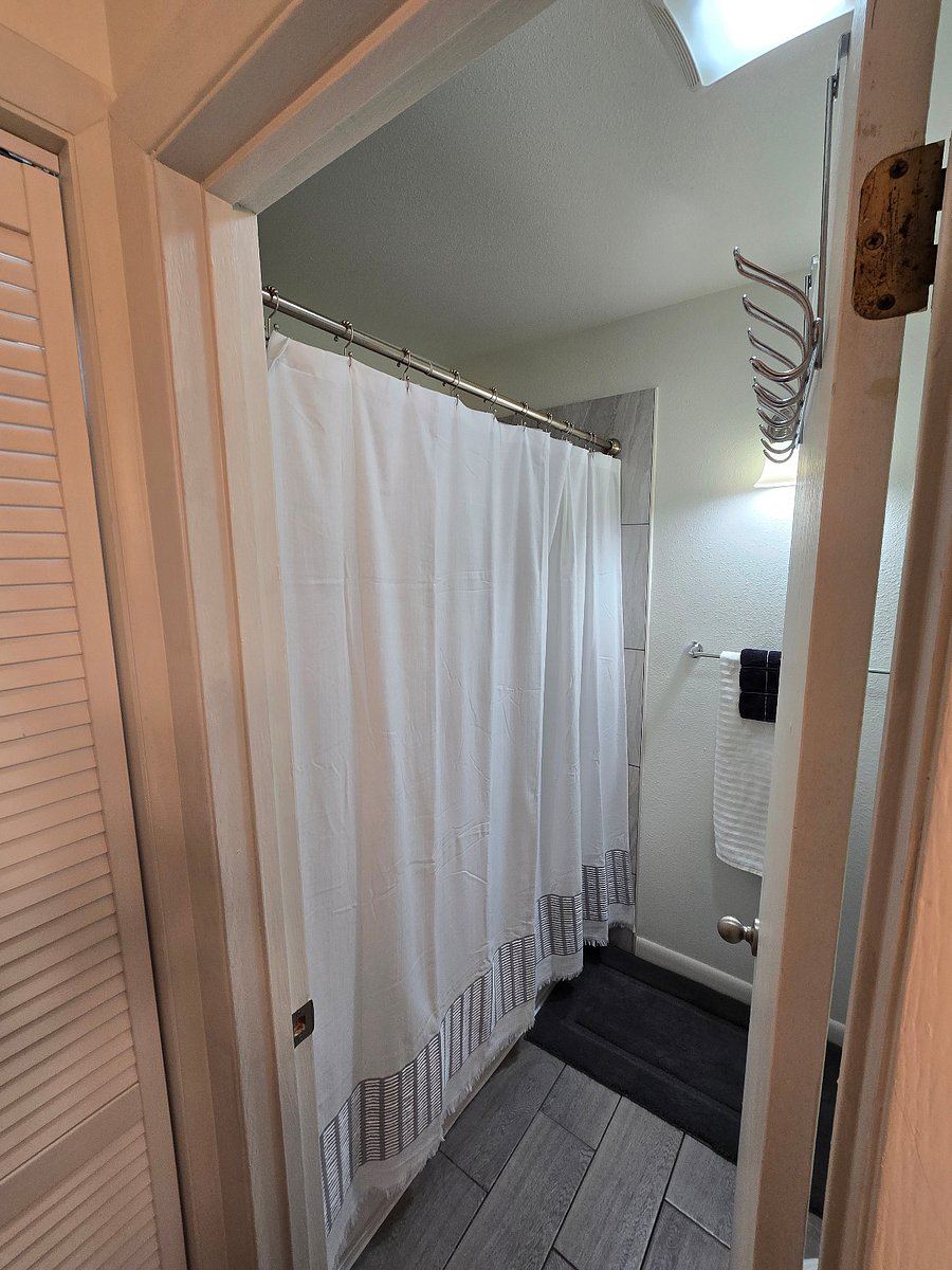Furnished Finder property 991671_1 photo 9