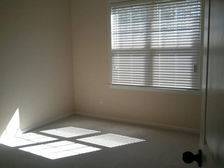 Furnished Finder property 991681_1 photo 3