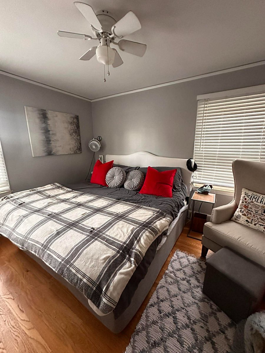 Bedroom One - King Primary bedroom: King-size Tempur-Pedic mattress for serious post-shift recovery.