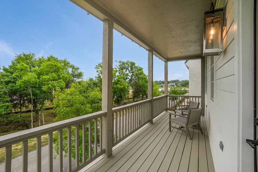 Balcony - shared space