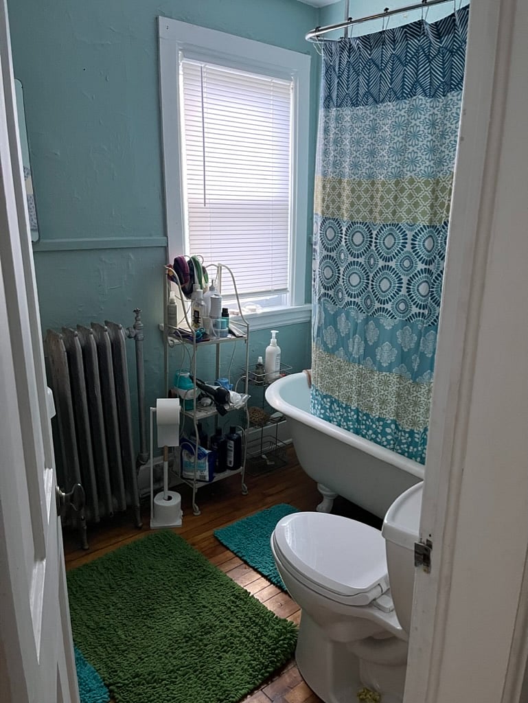 Shared Bath, Second Floor