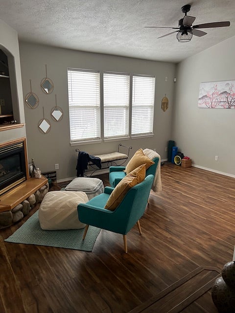Extra common room