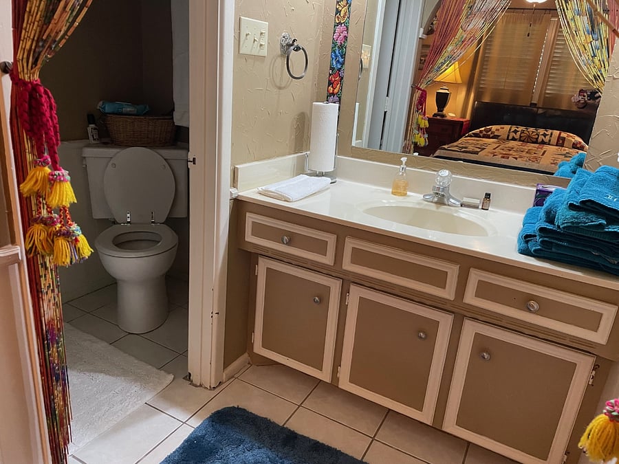 ensuite bath