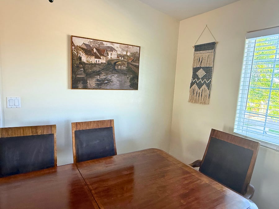 Dining room with seating for 6