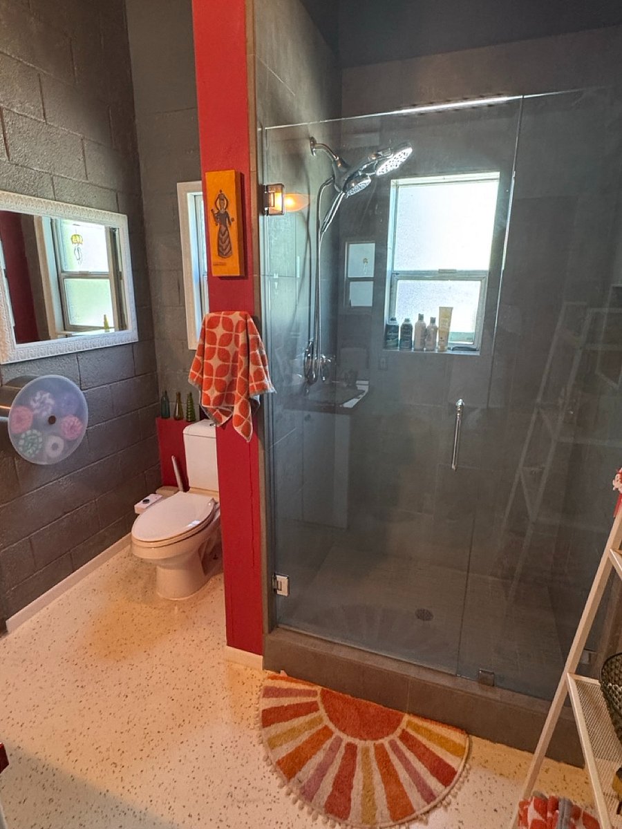 Main bathroom (shared, but I have my own primary bathroom as well)