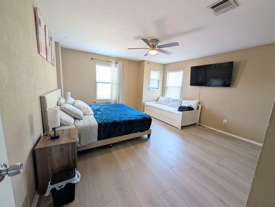 Furnished Finder property 992047_1 photo 11